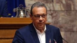SYRIZA calls for reversal of decision to shut down 41 post office branches