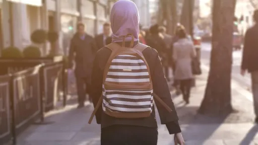 Hijab-wearing woman faces suspected racist attack in UK's Yorkshire