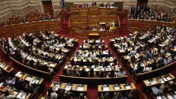 Report sees quality of Greek legislation going down