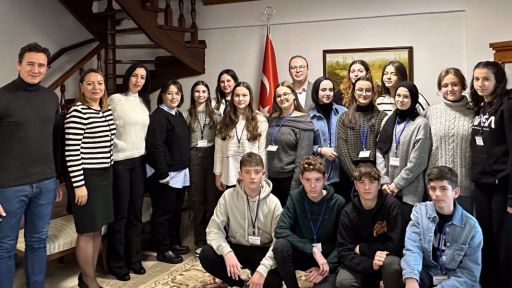 Consul General Ünal hosts 'Miracle Theatre'