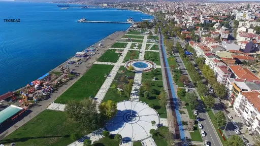 Türkiye's Thrace beckons visitors with iconic mosques, Roman bridges