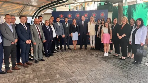 Kinsmen flock to the Eid al-Fitr ceremony at the Turkish Consulate General