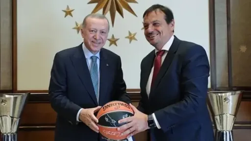 Turkish President calls Panathinaikos AKTOR Head Coach Ergin Ataman for condolences