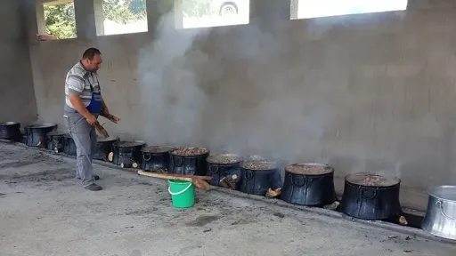 700 years of tradition to continue this year