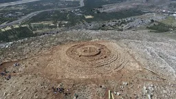 Ancient Minoan hilltop complex discovered near new airport in Crete