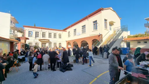 High turnout at the fundraiser held by Xanthi Central Turkish Primary School