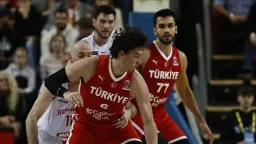 Türkiye get EuroBasket 2025 ticket by beating Hungary 81-76