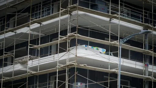 Building materials prices increase by 5.6% in November