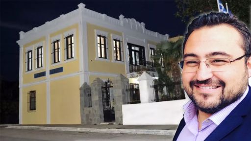 Caner İmam listens to citizens affected by land expropriation in road project