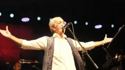 Türkiye’s legendary singer Edip Akbayram dies at 75