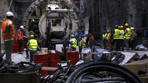 Alleged ‘unauthorized’ metro tunnel sparks controversy in Greece