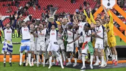 Tottenham edge Manchester United 1-0 to lift Europa League title