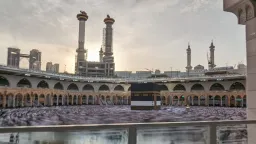 Saudi Arabia unveils AI 'Fatwa Robot,' new pilgrim flow technology