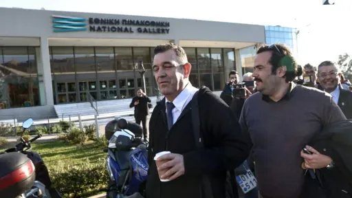 Fundamentalist MP files lawsuit over National Gallery incident