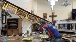 At least 20 killed, scores injured in terror attack on Damascus church