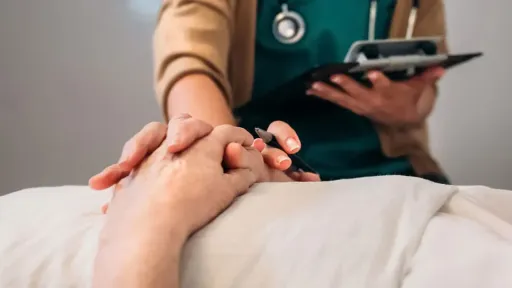 Majority of Greeks support euthanasia, reject eugenics, survey finds