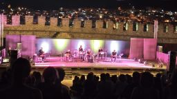 Ömer Faruk Tekbilek mesmerizes audience with mystical tunes at Kavala Castle