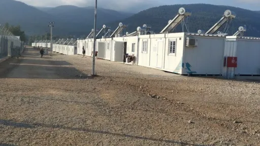 Ombudsman demands closure of Malakasa refugee facility