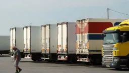 Staff arrests cause border delays, hours extended