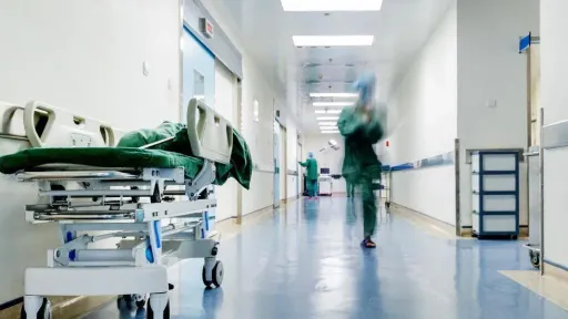 Private health sector under scrutiny over unjustified costs and price opacity