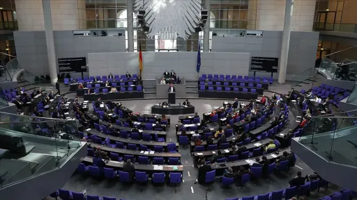 Far-Right AfD overtakes CDU/CSU in polls as Chancellor Merz’s approval falls to record low