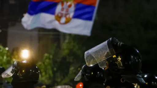 Protests in Serbia turn violent amid government crackdown