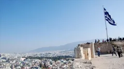 Greece faces sharp population decline and aging crisis