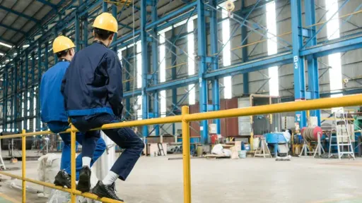 Greece needs two million workers by 2035