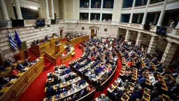 Late summer poll has ruling New Democracy losing support