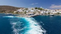 Greeks Opt for shorter, cheaper island trips amid rising costs, Ferryscanner survey finds