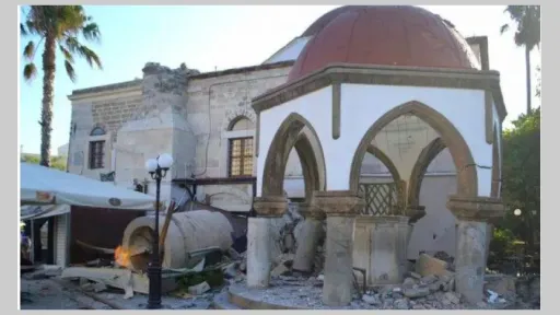 Defterdar Mosque in İstanköy (Kos) undergoing restoration