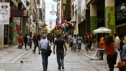 Greeks cite inflation as top concern, skeptical of PM’s economic measures