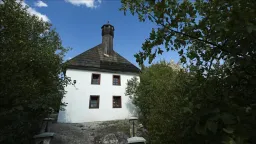 ‘Mosque in the sky’ in eastern Bosnia defies time