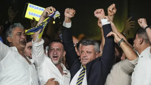 Sadettin Saran elected Fenerbahçe’s 38th president, ending Koç's era