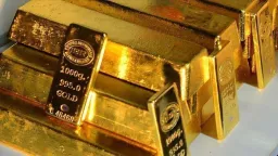 Gold on path to highest annual rise since 1979