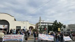 İskeçe Trade Unions and workers join nationwide strike on October 1