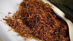 Man arrested in İskeçe for transporting 45 kilos of contraband tobacco