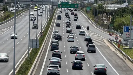 Over 200,000 vehicles flagged for missing insurance, tax or KTEO