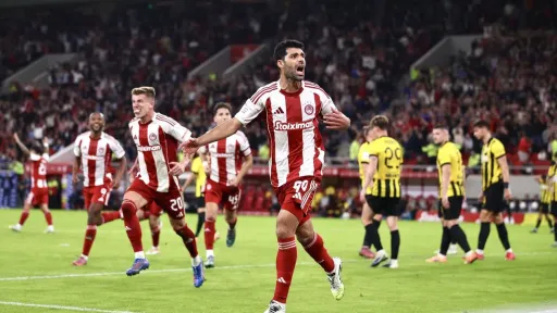 Olympiakos beats AEK, but PAOK remains top of Super League