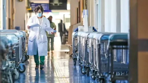 WHO launches pilot program to improve data collection in Greek public hospitals