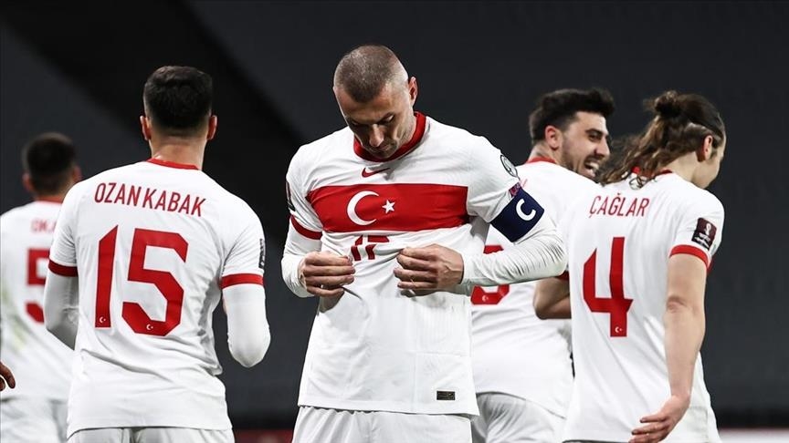 Football: Turkey beat Netherlands 4-2 in WC quals