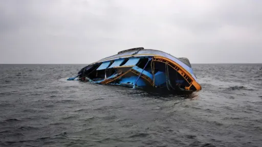 Gavdos Shipwreck: Six more bodies found, fears of additional victims