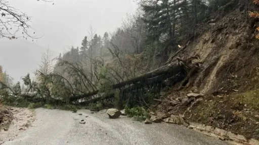 Storms flood Western Greece; Regions declare emergency