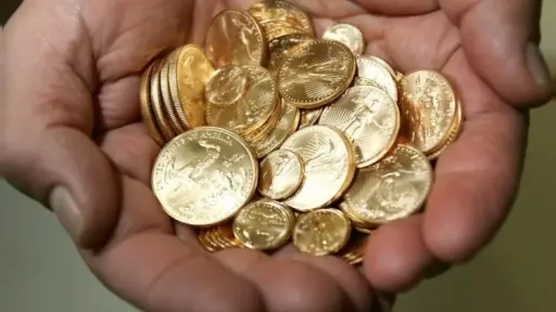 Greeks hold €5 billion worth of hold sovereigns