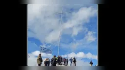 Inquiry into cross installation on Sivritepe halted after lawyer’s intervention