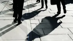 Unemployment drops to 8.6% in October 2025