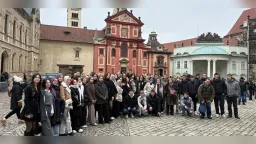 Final-year students of İskeçe Minority High School conclude European study trip