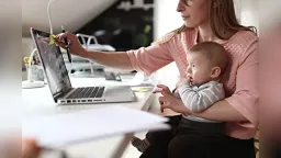 DYPA: €880 monthly allowance for nine months for new mothers