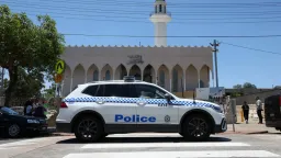 Hate graffiti targets Australia mosque as communities reject division