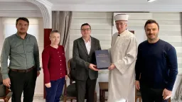 “Western Thrace Villages Encyclopedia” presented to Mufti Mustafa Trampa